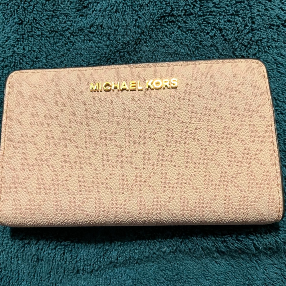 Michael Kors bifold wallet